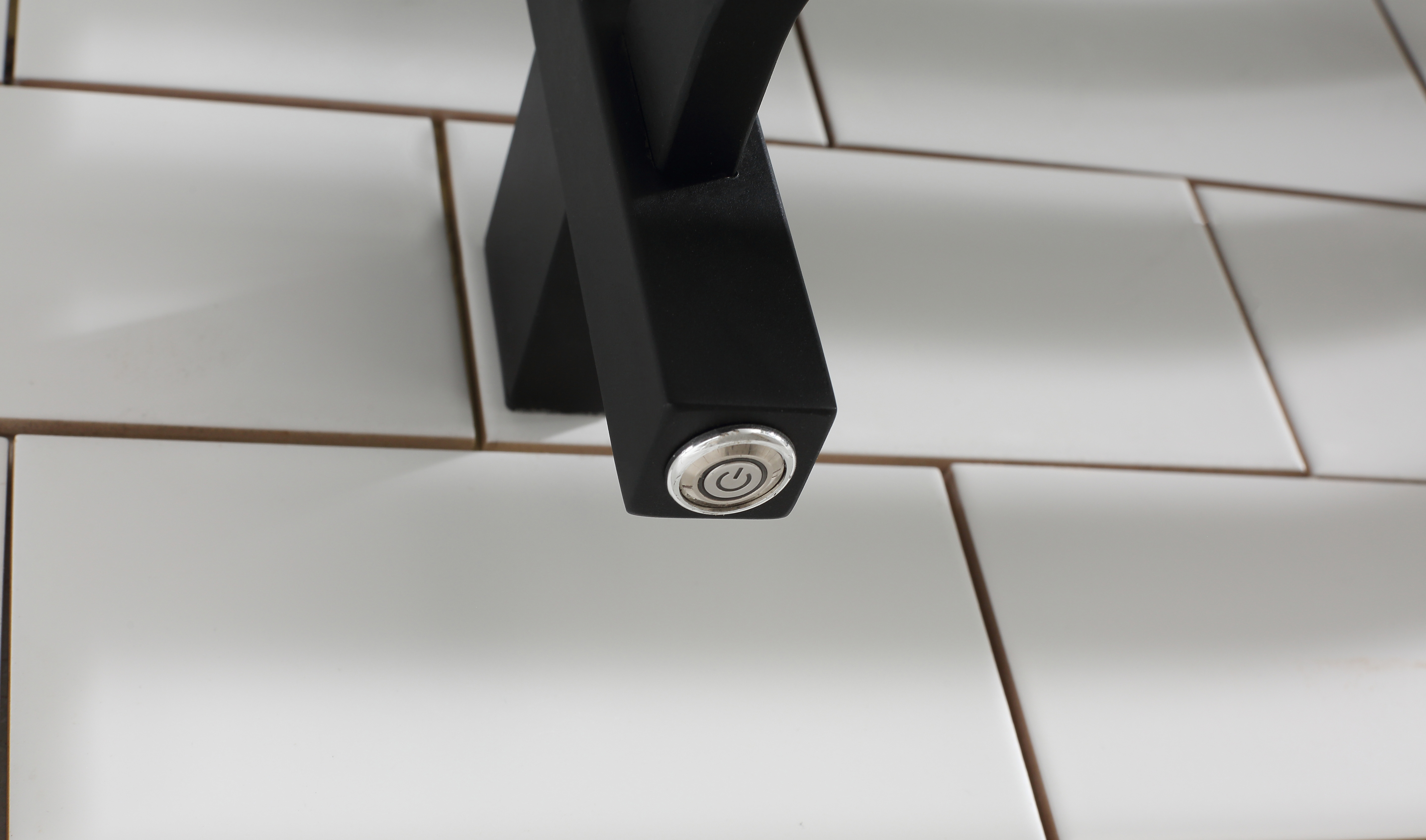 New Design Electric Heated Tow - Towel Warmer Electric avaliação e preço