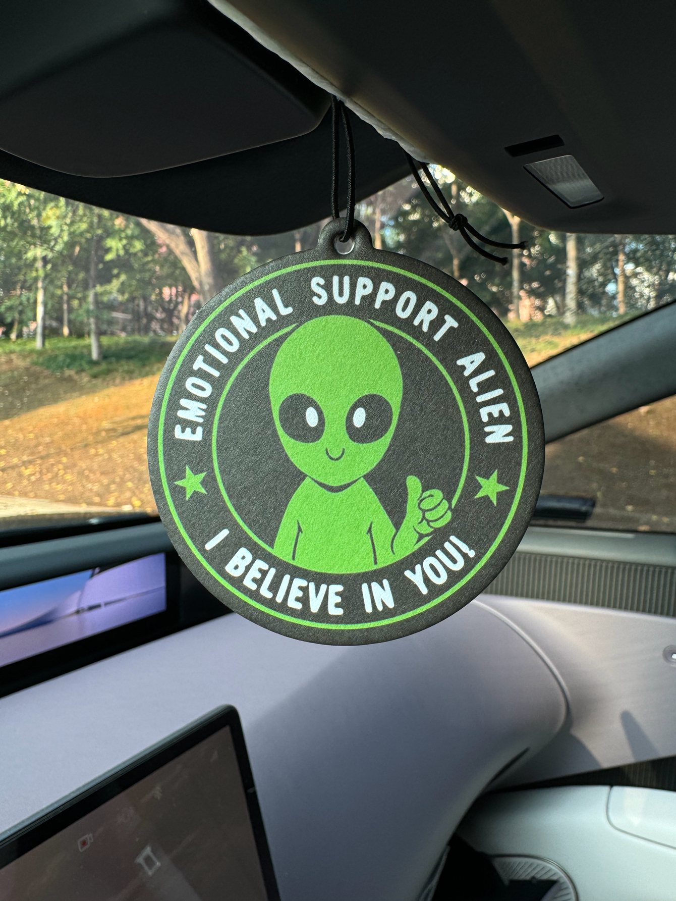 Emotional Support Alien Alien  - Home Bathroom Freshener avaliação e preço