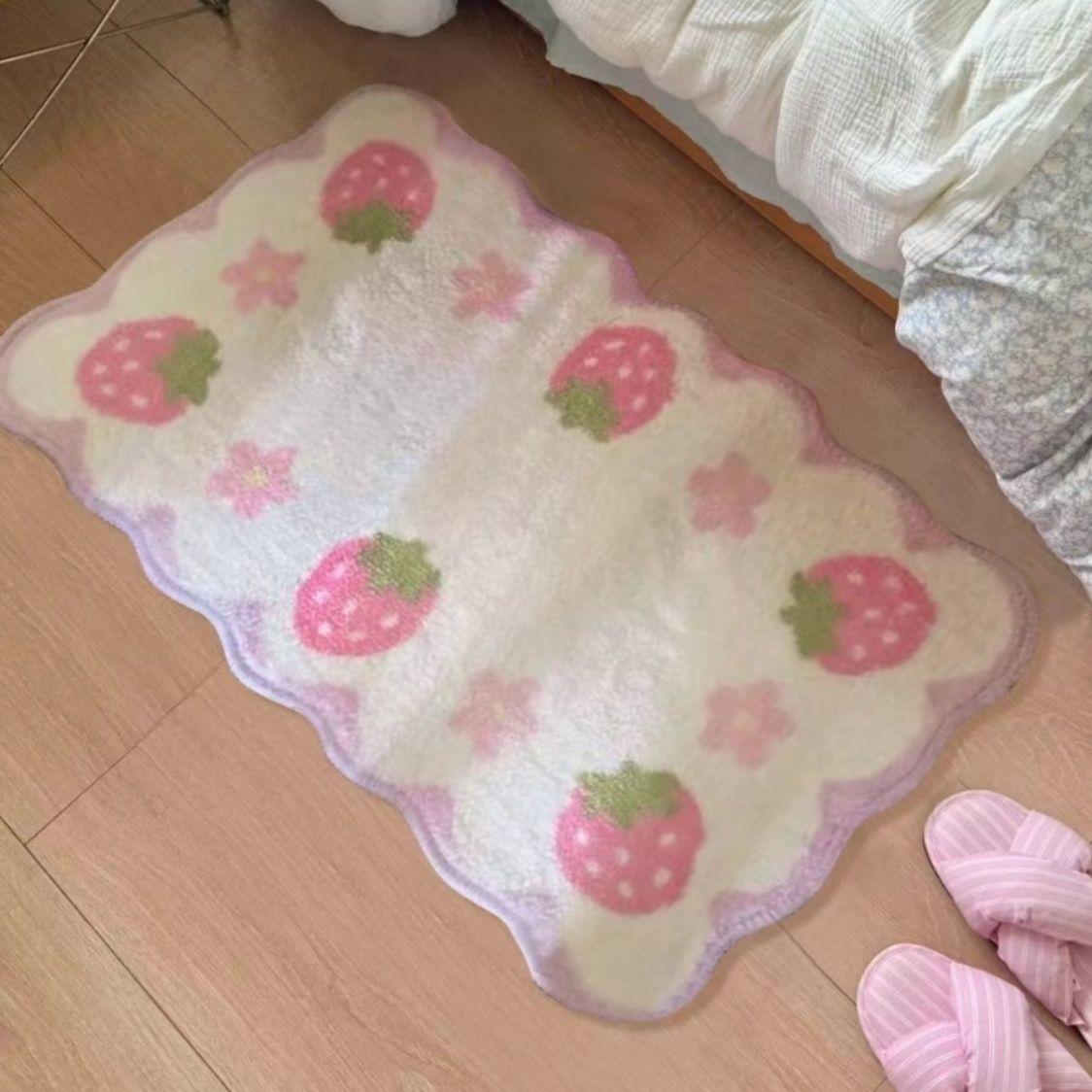 VIKAMA Sweet Strawberry Floor  - Zara Home Bathroom Rug avaliação e preço